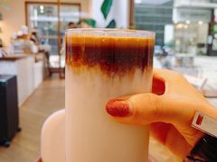 -Line 咖啡(石厦花园店)