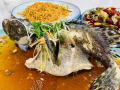 -锦里海景海鲜餐厅.三亚老字号(亚龙湾中心广场店)