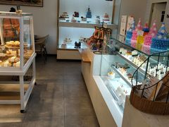 面包甜点陈列柜-原麦时光·蛋糕面包(河北大街店)