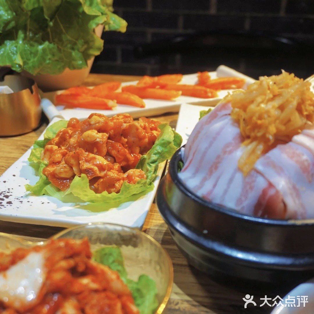 在武汉各个地方都有分店！我这次去的是总店
