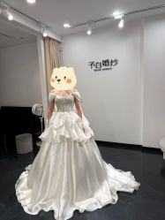 -予白婚纱礼服馆