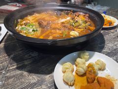 -闯关东牛排牛尾一锅香(龙源路店)