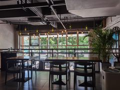 靠窗位-107私厨·牛排馆(龙岗店)