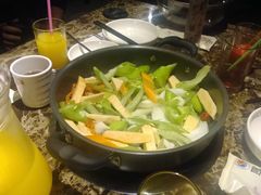 五花肉锅-猪啊牛呀羊啊铜盘烤肉(正大广场店)