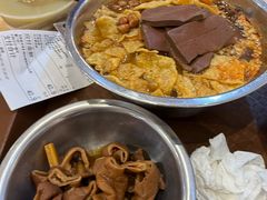 -柳州肥姨妈大骨螺蛳粉(沙河店)
