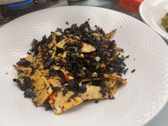 -饭怕鱼·黄焖鲟龙鱼(湖大店)