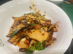 -费大厨辣椒炒肉(太平老街店)