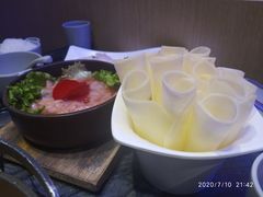 -热火朝天鲜切牛肉火锅(南强街巷店)