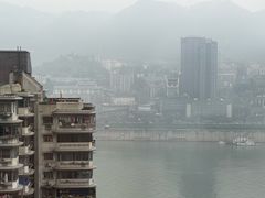 -白象居