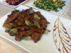 腊八蒜熘肝尖-院落创意菜