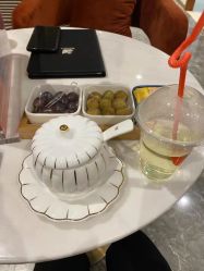 -卡尔诗·科技美肤连锁