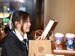 -星巴克臻选(上海合生汇1F店)