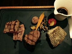 -恰餐厅及酒吧 CHAR Bar & Grill (北京丽都皇冠假日店)