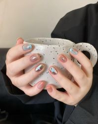 -UMl Nail 尤米美甲美睫半永久