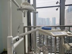 -极光口腔·矫正种植修复(锦江店)