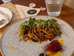 -Mark&Mars Restaurant