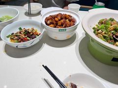 -绿草地·湘菜(7mall店)