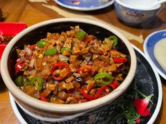 -雀舞云南菜(天津天河城购物中心店)