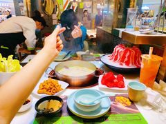 -洪氏嗨捞·猪肚鸡火锅(阳光天地店)