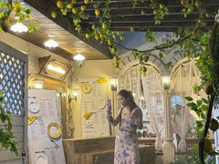 -Lamant Manor已闻花名關於藍