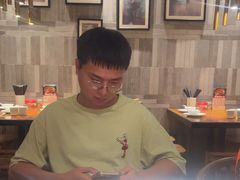 -爱碗亭·鲜炒湖南菜(壹城中心店)