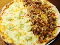 -JINNS锦时 steak&pizza(浸信会礼拜堂旧址店)