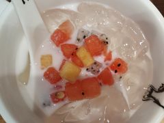 现任椰奶冰粉-太二酸菜鱼(群光广场店)