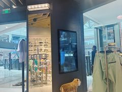 -Onitsuka Tiger(港汇恒隆广场店)