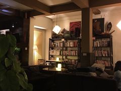 -榴莲咖啡馆