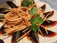 -肥肥虾庄·金牌油焖大虾(东湖欢乐谷店)