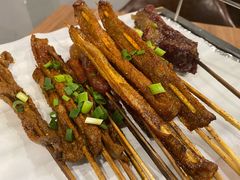 -陈员外正宗夹江烧烤(广福路店)