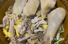 Chicken Offal Noodles with Chicken Leg