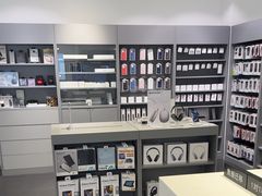 -Apple授权专营店(宝山万达店)