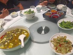 -江城小馆陕南妈妈菜·全球旅行餐厅(钟楼店)