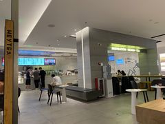 -喜茶(杭州滨江宝龙店)