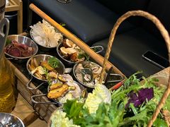 -一朵菌·野生菌探索家火锅(南亚店)
