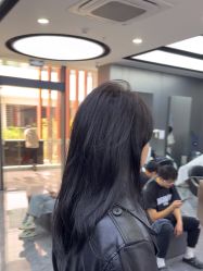 -米可造型烫发染发