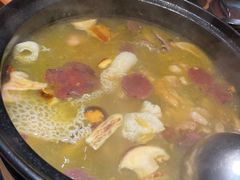 -一朵菌·野生菌探索家火锅(南亚店)