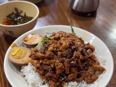 -何太太馄饨面铺(大浒东苑店)