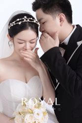 点击看大图 -挪娅婚纱摄影皇家会所