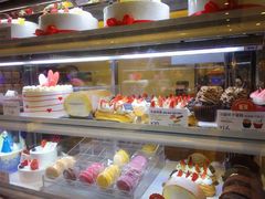 -巴黎贝甜(大宁国际商业广场店)