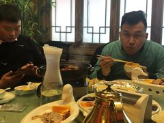 -巴达木食府