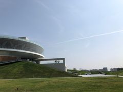 -郑东新区龙湖公共艺术中心