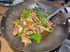 -费大厨辣椒炒肉(黄兴中心广场店)