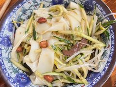 -叶新小吃店(来凤小区总店)