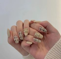 -悦指间美甲美睫
