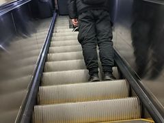 -北京西站(地铁站)