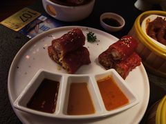 -蝴蝶里·粤菜·点心(滨江龙湖店)