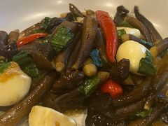 小炒黑鸡枞-半山腰·云南菜(侨福芳草地店)