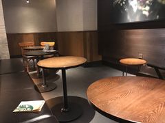 -星巴克(西藏路店)